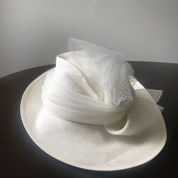 New Philip Treacy London Ivory Natural straw hat - Picture 7 of 10
